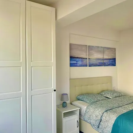 Front With Beautiful Sea View Daire *