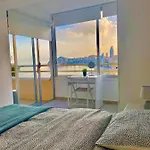 アパート Front With Beautiful Sea View