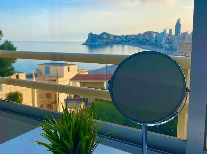 Front With Beautiful Sea View Appartement *